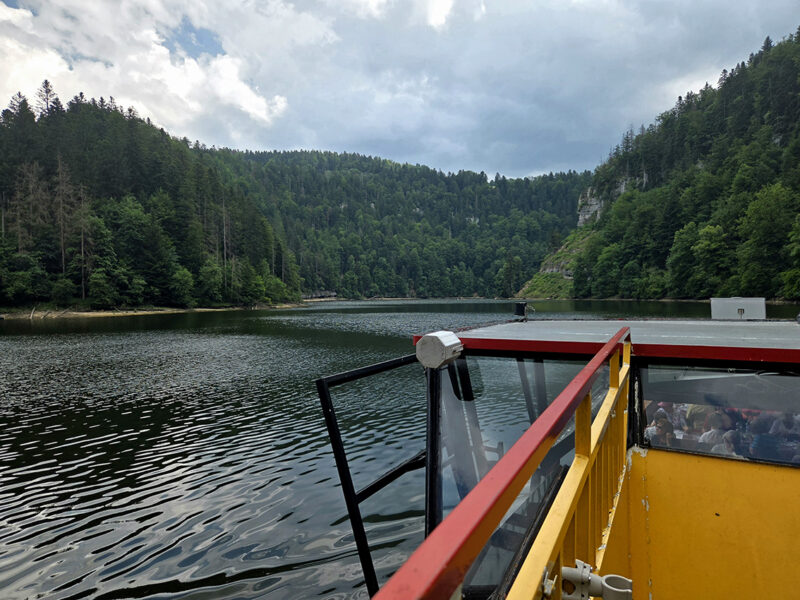 "Croisière" improbable sur le Doubs - Jura